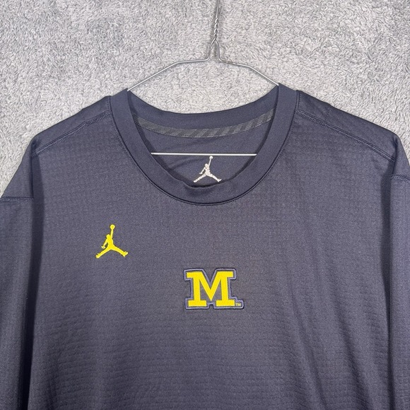 Jordan Michigan Wolverines Sweatshirt Men XL Grid Fleece Stitched Logos Pullover - Picture 6 of 12